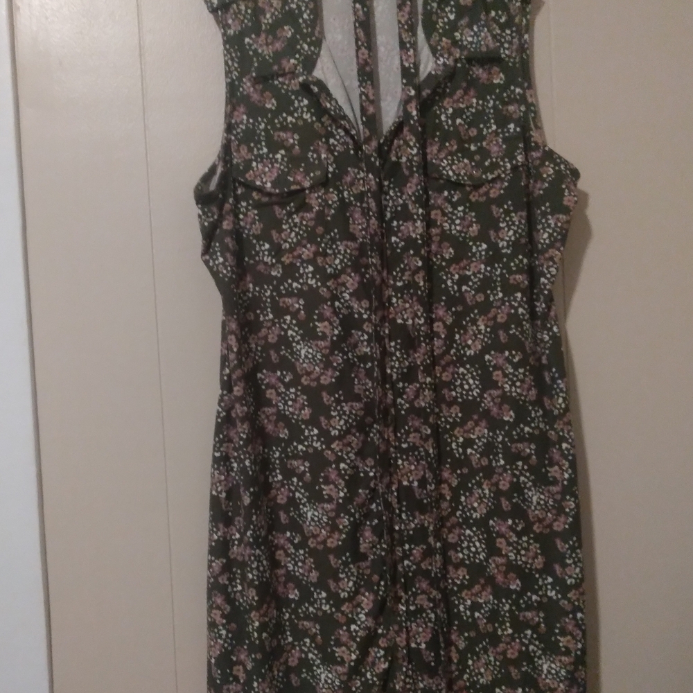 Women dress